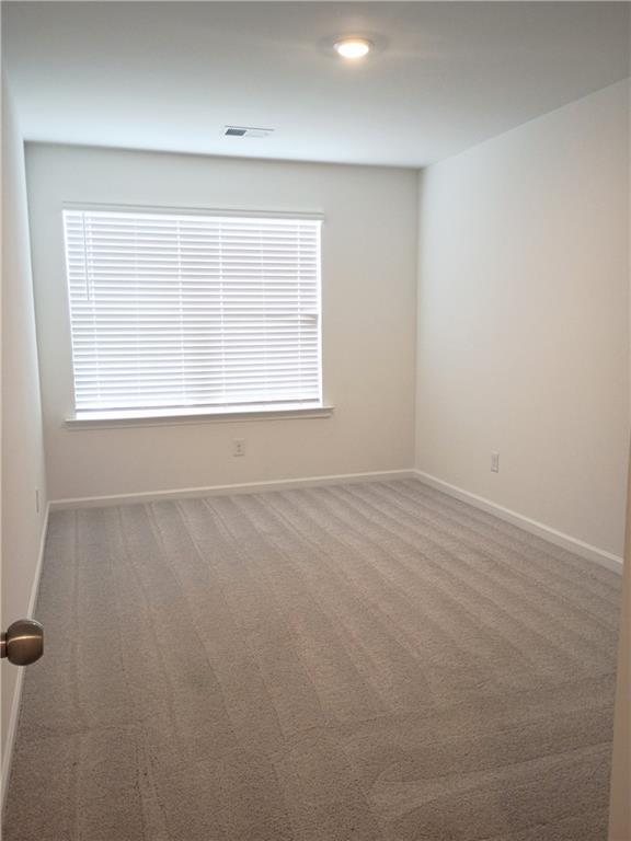 Building Photo - 124 Hazel Dr