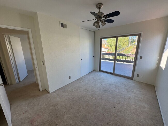 Building Photo - Hilton Head 3 Bedroom Home