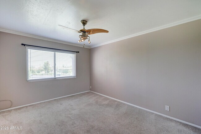 Building Photo - 7940 E Camelback Rd