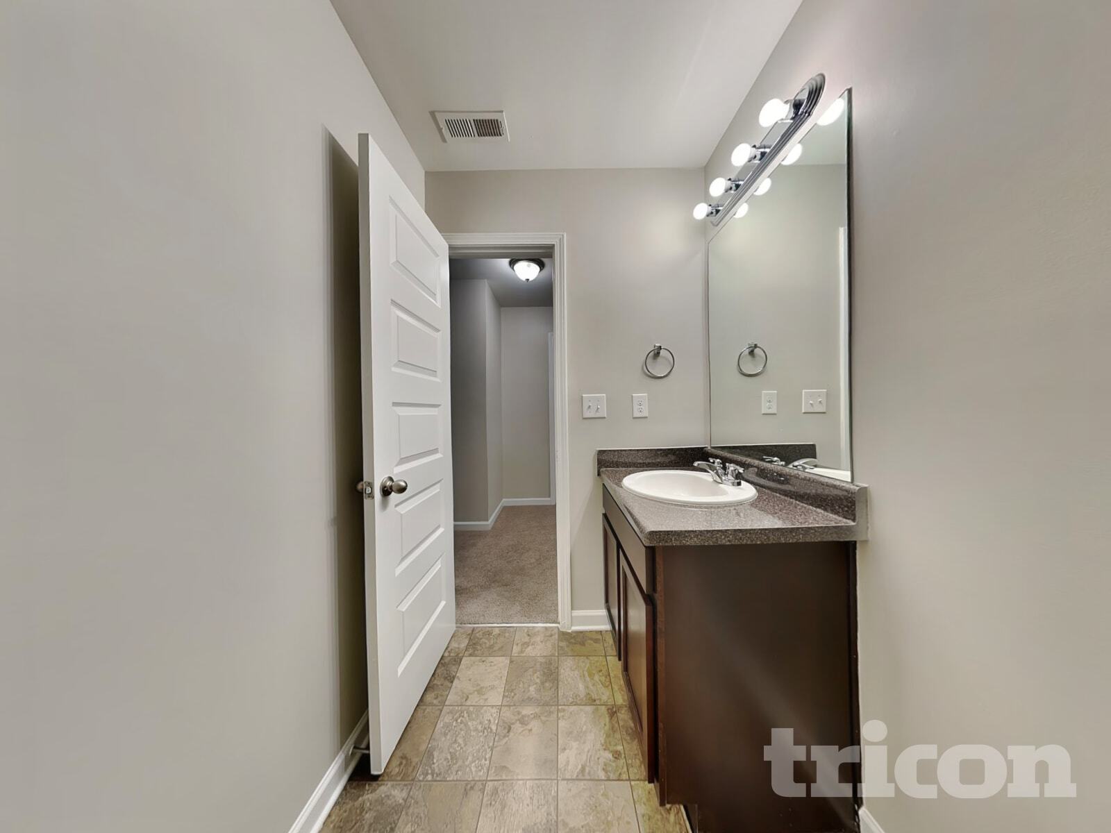 Building Photo - 12019 Jojo Ct