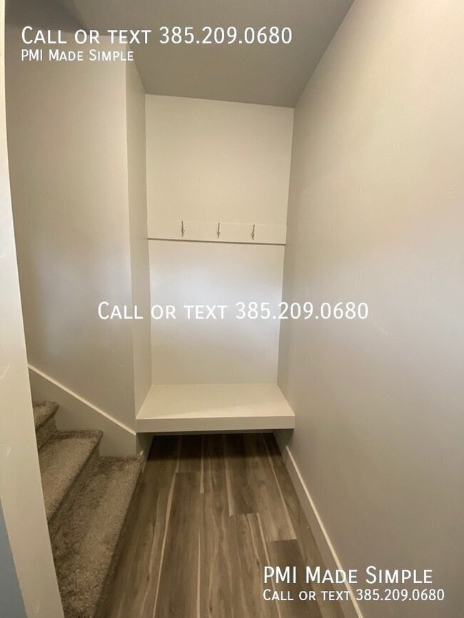 Building Photo - 1041 E 1020 S