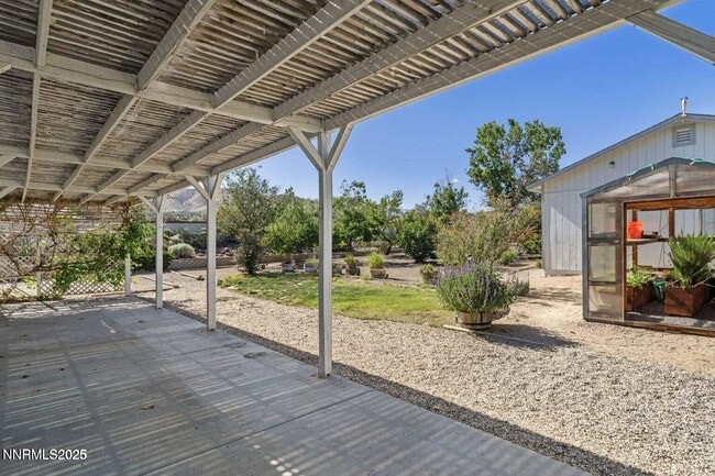Building Photo - 439 Beau Dr