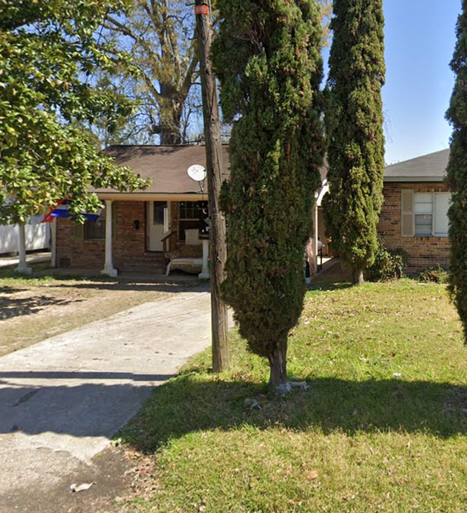 Building Photo - 2654 Sheldon Dr