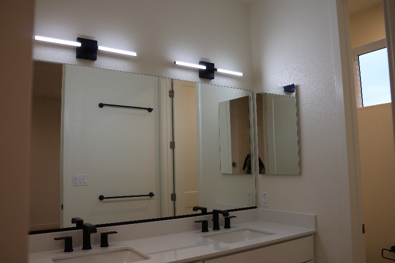 Building Photo - 213 Wellness Wy