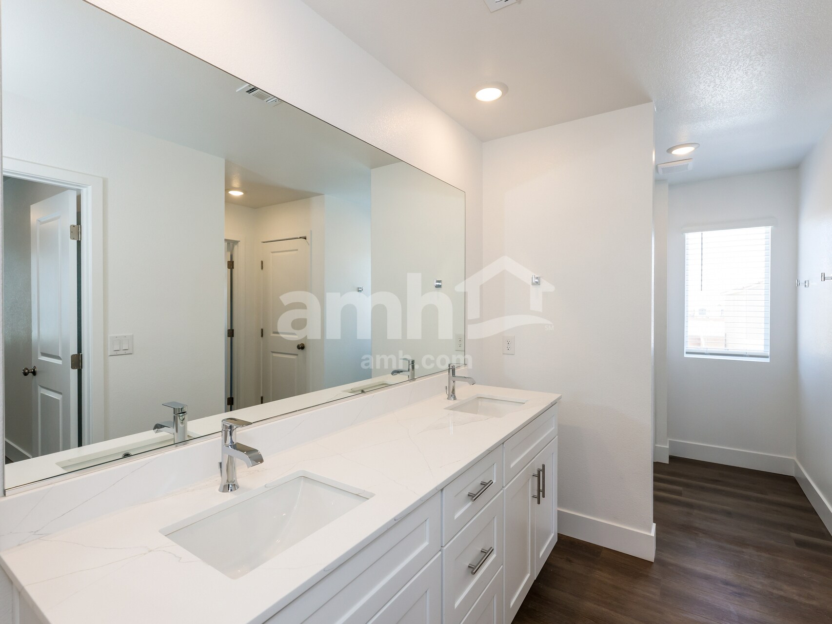 Building Photo - 9506 Aldersyde Dr