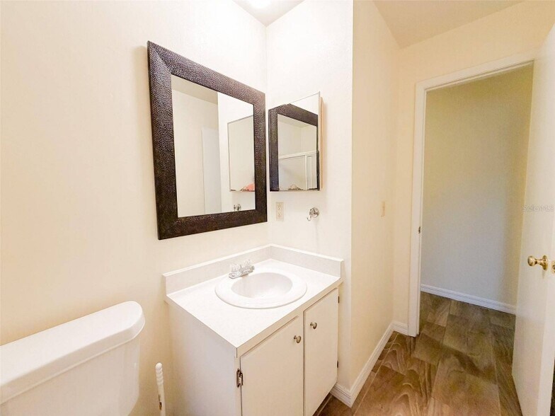 Building Photo - 10319 Matchlock Dr