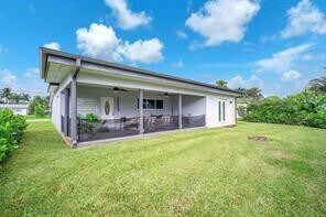 Building Photo - 4521 SW 34th Dr