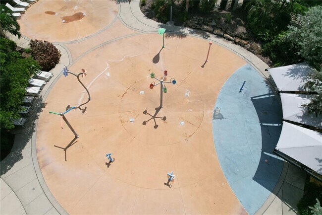 Building Photo - 6123 Voyagers Pl