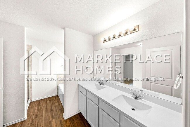 Building Photo - 3416 Pauling Loop
