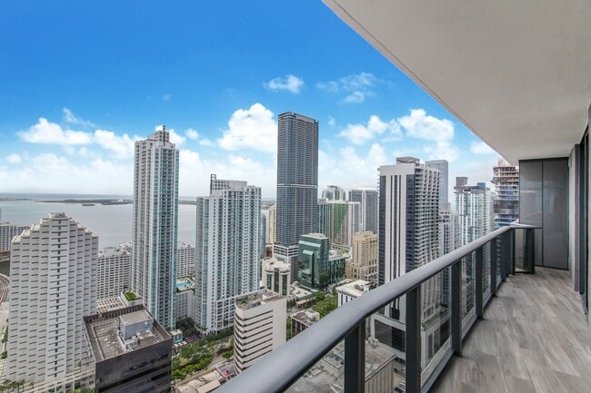 Building Photo - 801 S Miami Ave