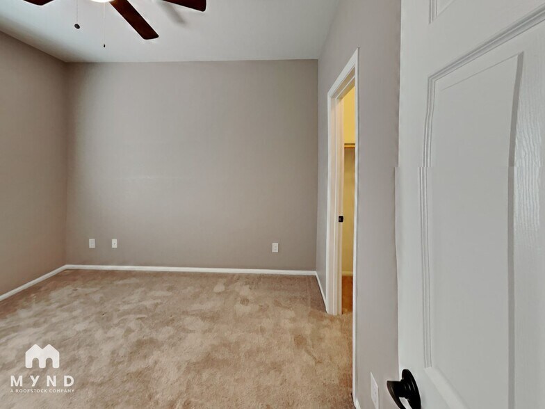 Building Photo - 8459 Spirit Vale Ave