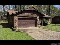 Building Photo - 2909 Stephanie Dr