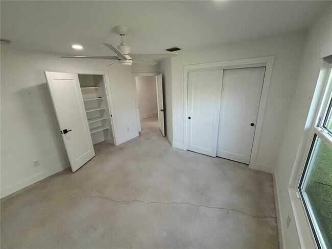 Building Photo - 268 Lemonlily Ct