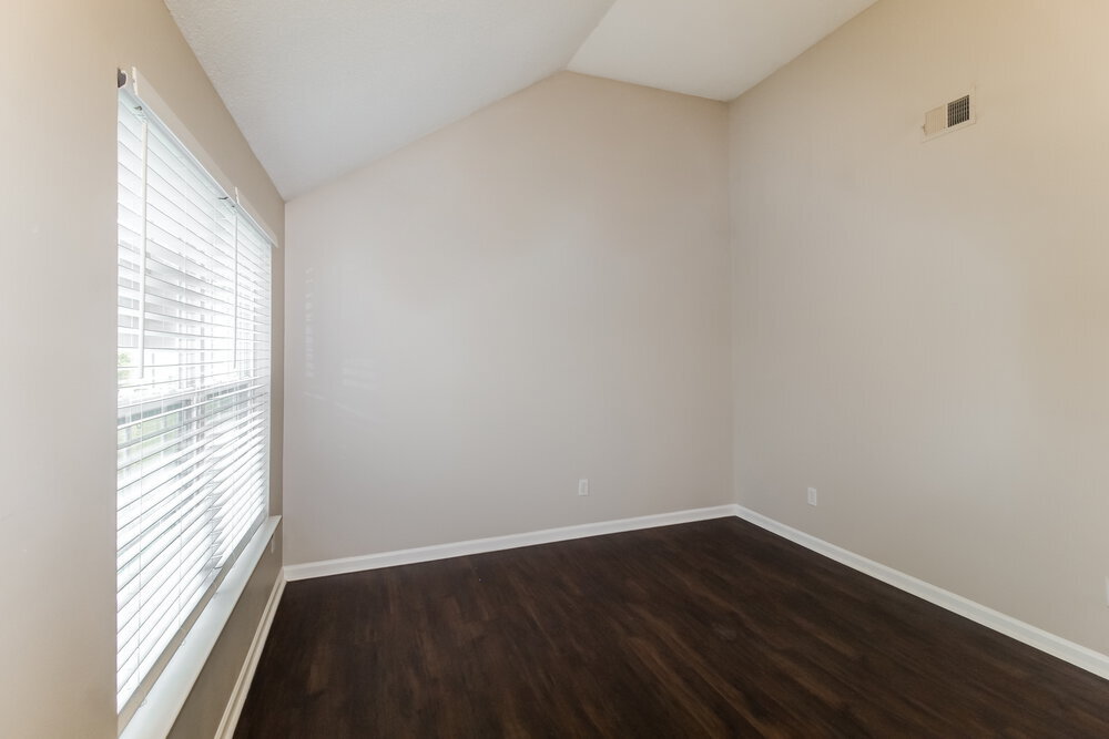 Building Photo - 4352 Arabian Way SW