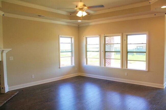 Building Photo - 216 Brighton Park Way
