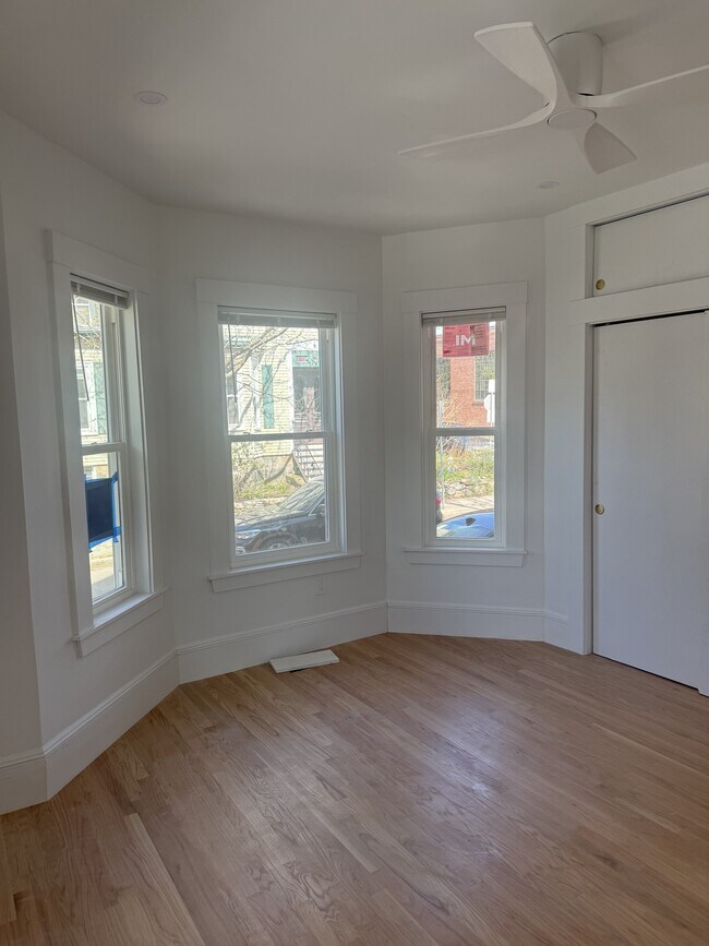 Building Photo - 24 Brookside Ave