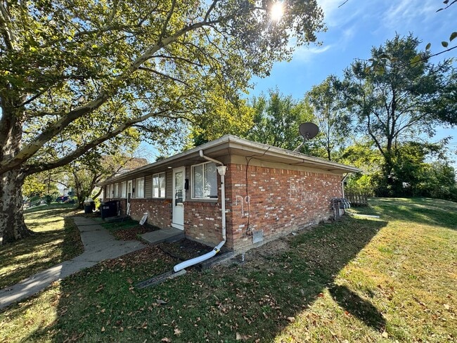 Building Photo - 77 Walbridge Ave