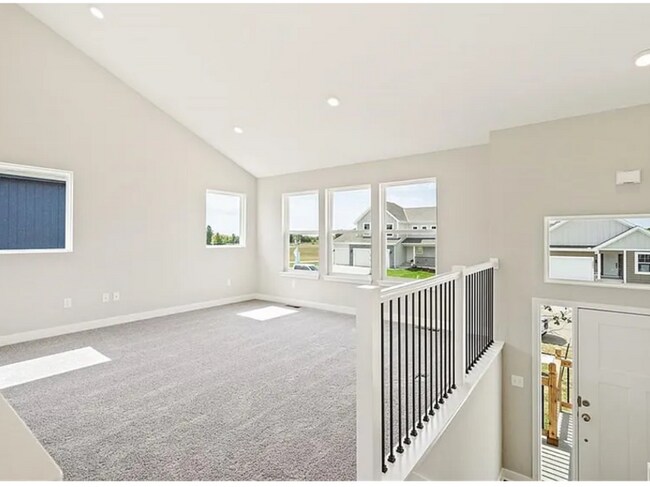 Building Photo - 3545 Corbin Dr