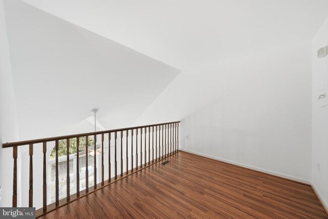Building Photo - 46733 Woodmint Terrace