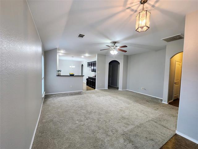 Building Photo - 1809 Rodeo Dr