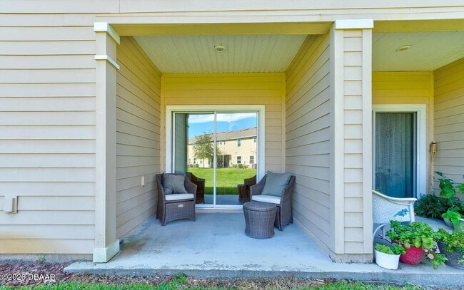 Building Photo - 6 Bella Vita Way