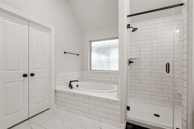 Building Photo - 836 Marisol Bay Dr