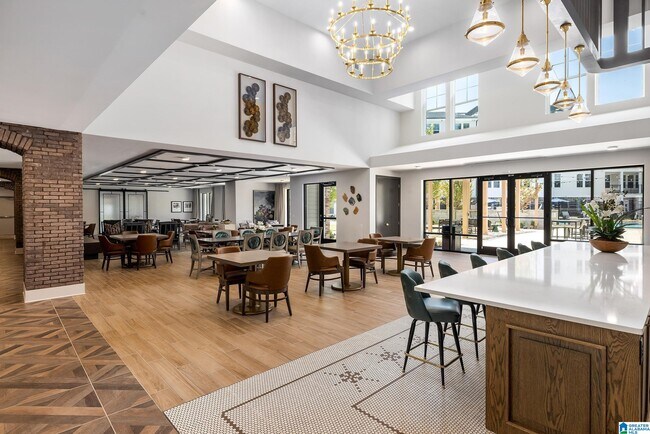 Building Photo - 3090 US-280