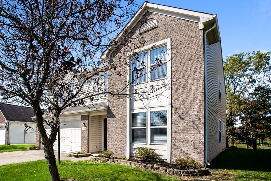 Building Photo - 7018 Oldham Dr
