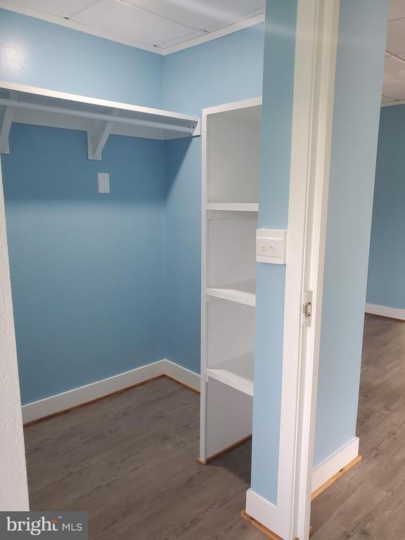 Building Photo - 448 Ridgeview Rd