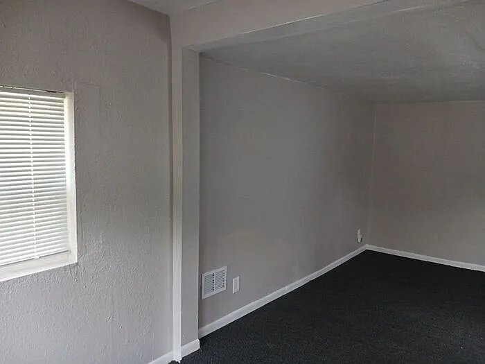 Building Photo - 1821 Marquette St