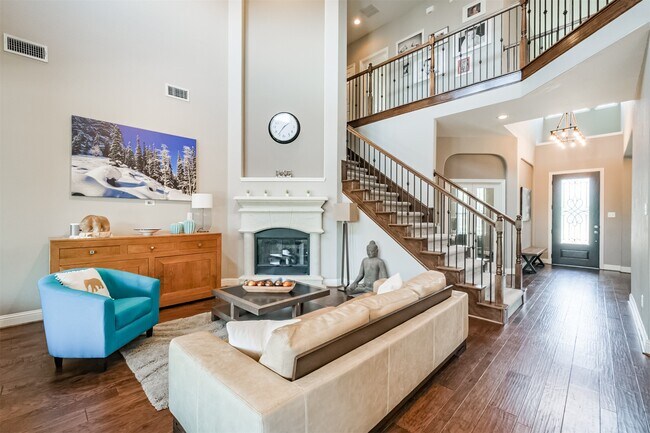 Building Photo - 27002 Calaway Falls Ln