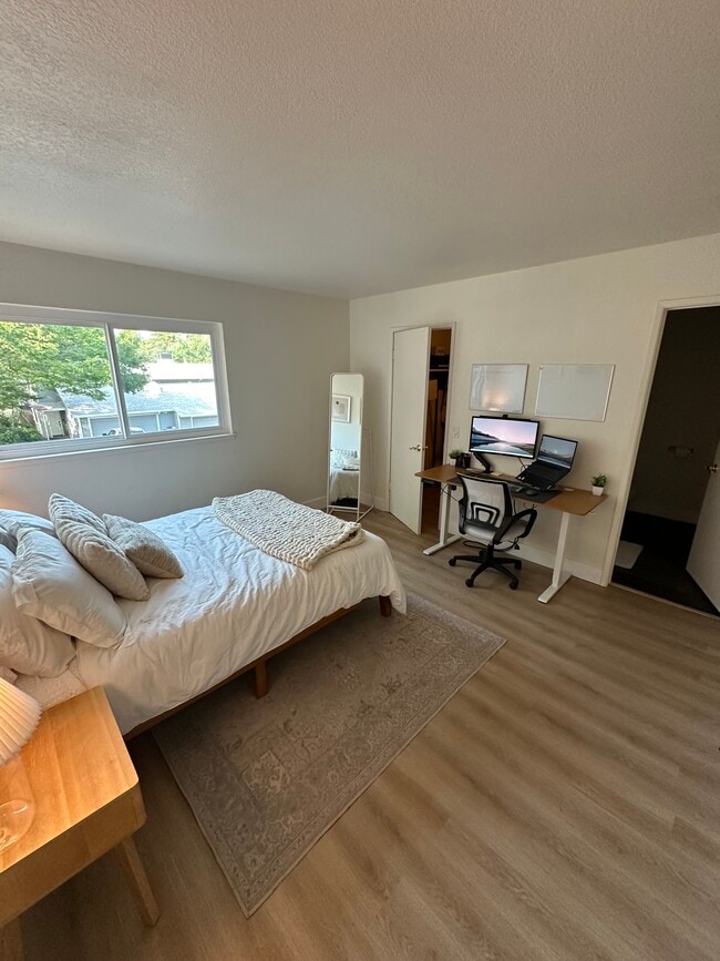 Building Photo - 2851 Hotchkiss Ct