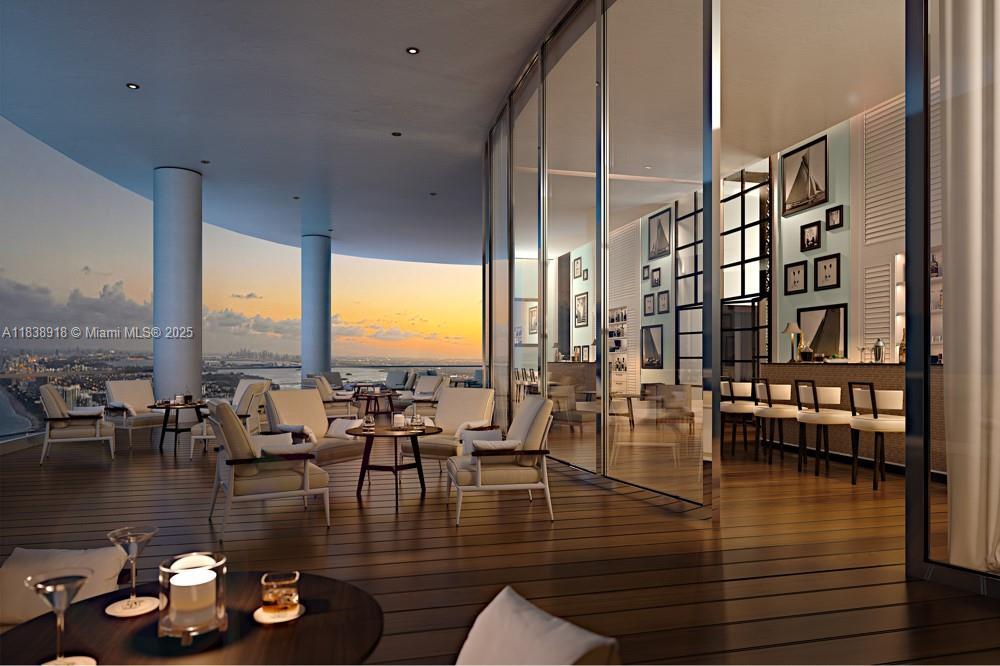 Building Photo - 15701 Collins Ave