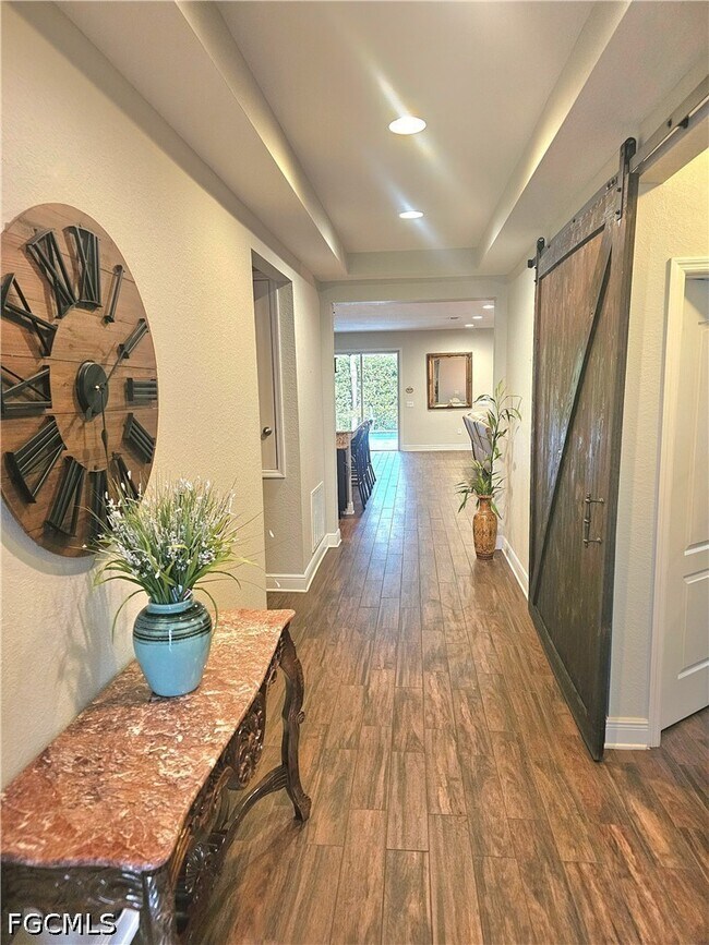 Building Photo - 1919 SW 26th Terrace