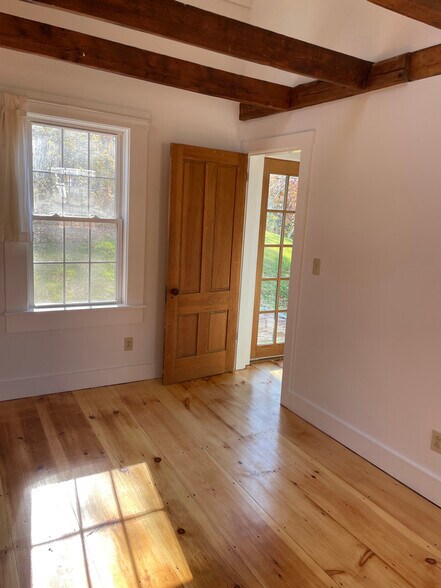 Building Photo - 39 Eastern Ave