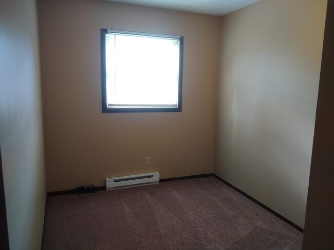 Bedroom 1 - 2378 Zircon St NE