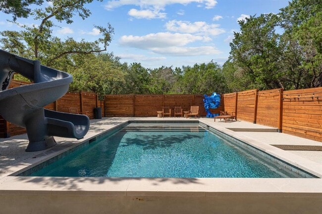 Building Photo - 23038 Pedernales Canyon Trail