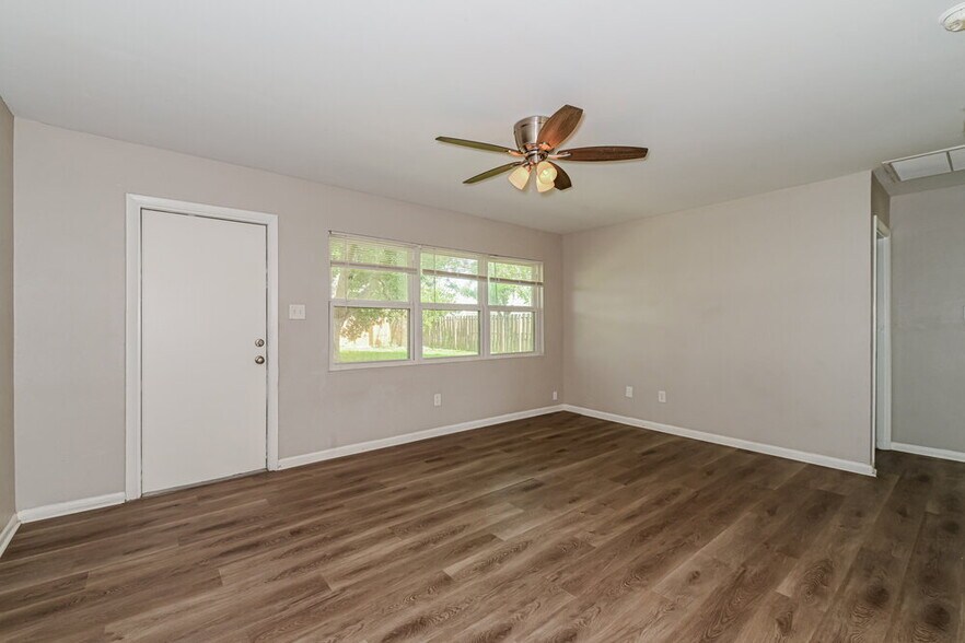 Building Photo - 4346 Tufts Ave