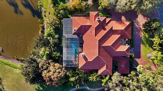 Building Photo - Luxury Golf Course Rental with private movie theater and ideal for entertaining large groups