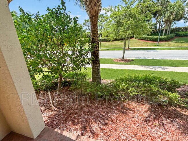 Building Photo - 3001 Strada Court