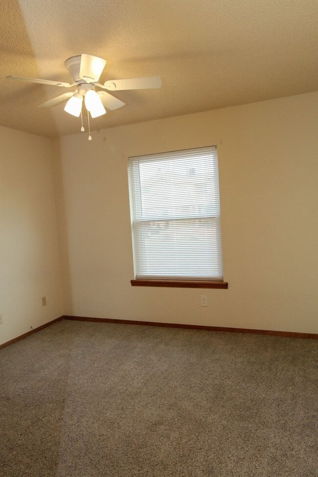 Building Photo - 1809 Pueblo Alegre Dr