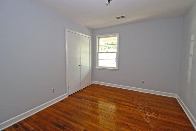 Building Photo - 3151 Truman St