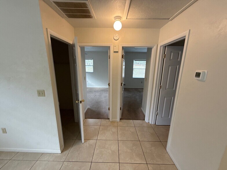 Building Photo - 2535 E Marco Ct