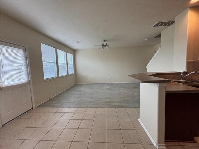 Building Photo - 2710 Maybrook Hollow Ln
