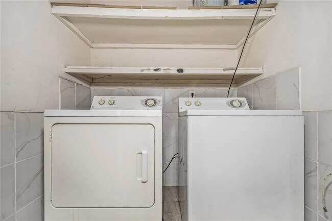 Building Photo - 14414 Reuter Strasse Cir