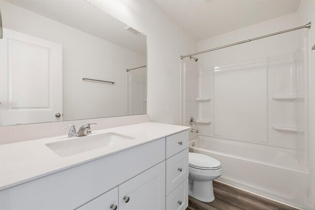 Building Photo - 640 Gemsbok Rd