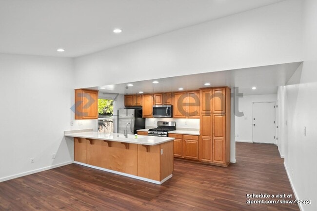 Building Photo - 516 Tanager Rd