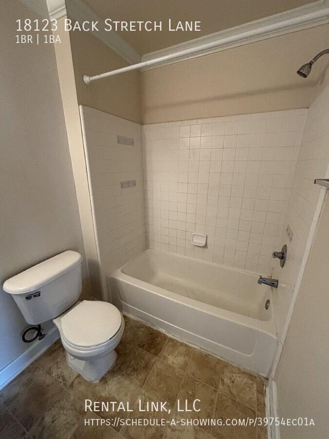 Building Photo - 18123 Back Stretch Ln