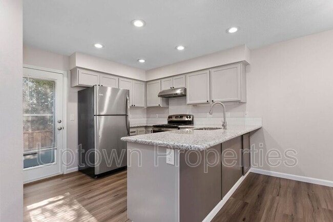 Building Photo - 5286 SW 174th Terrace