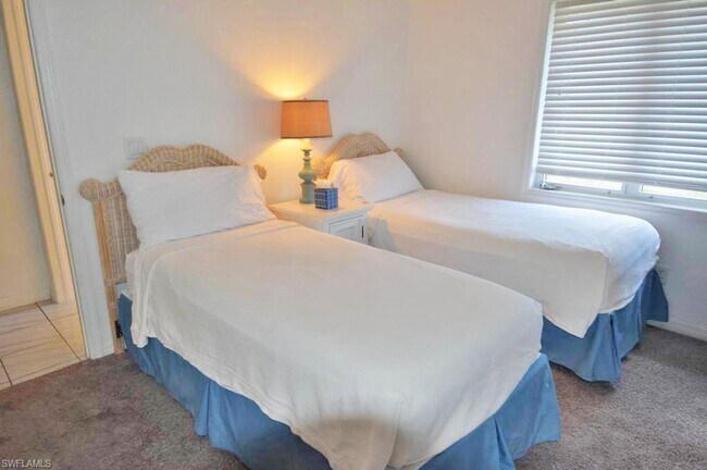 Building Photo - Spacious and Meticulously Maintained Water...